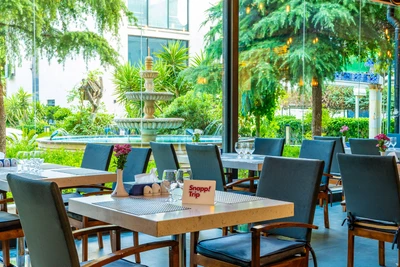 Parsian Enghelab Hotel