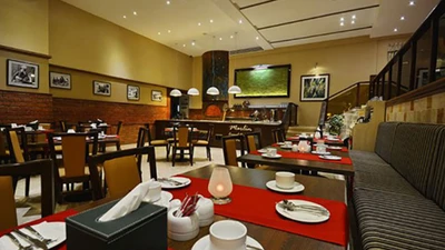 Elysee Hotel