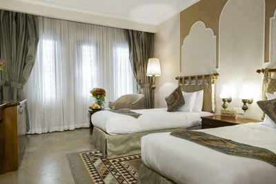Parsian Safaiyeh Hotel