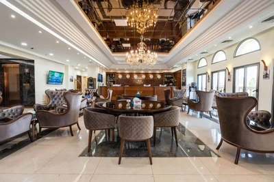 Royal Palace Hotel