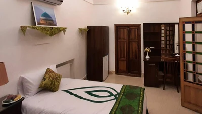Parsik Hotel