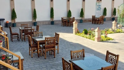 Sorkheyi Hotel
