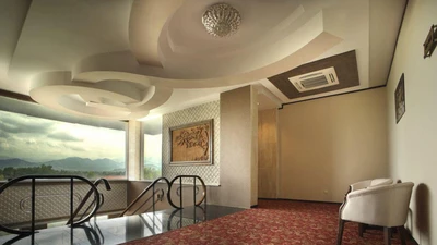 Moein Hotel