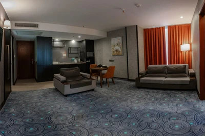 Avina Hotel