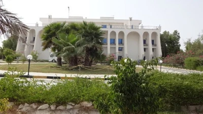 Aftab Shargh Hotel