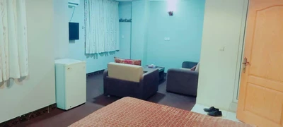 Qeshm Kavan Hotel