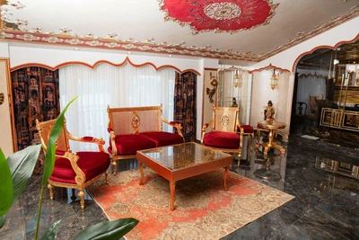 Taj Mahal Hotel
