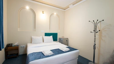 Darbari Hotel