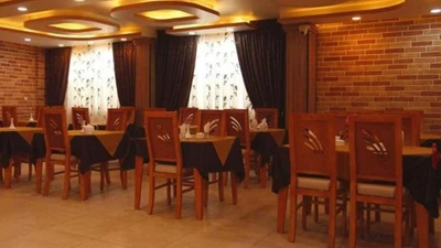 Nasir Al Molk Hotel