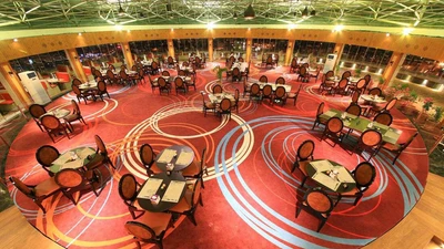 Shiraz Grand Hotel