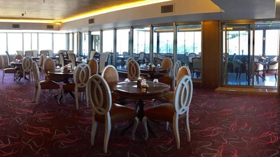 Shiraz Grand Hotel