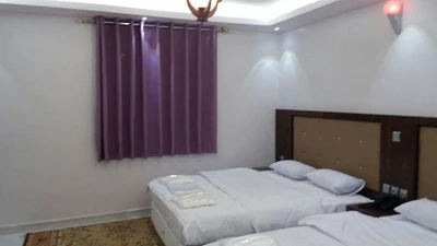Qobad Hotel