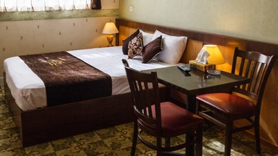 Setareh Hotel