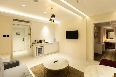 Chaharbagh Hotel