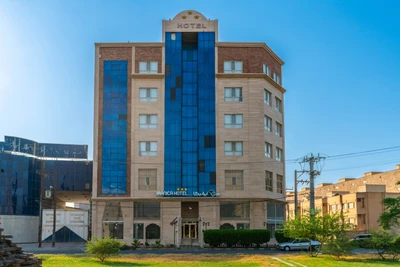 Iranica Hotel