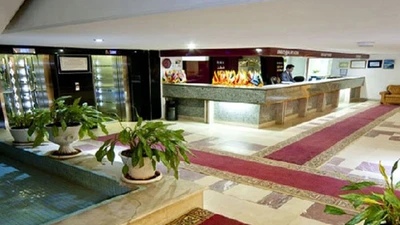 Esteghlal Hotel