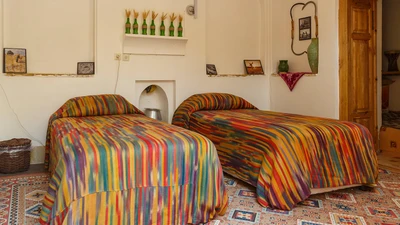Naranjestan Hotel