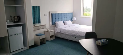 Rose Hotel