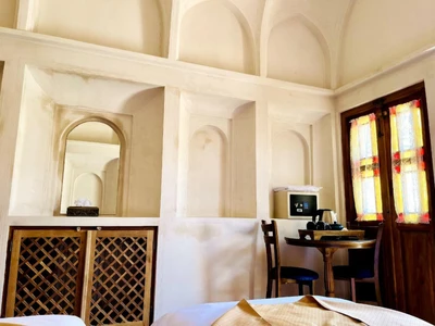 Ashkoob Traditional Hotel