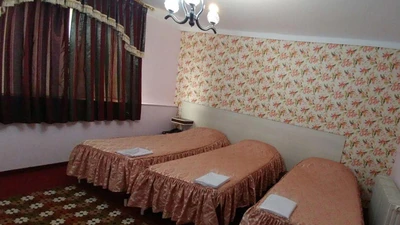 Mir Emad Hotel