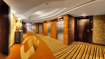 Shiraz Grand Hotel
