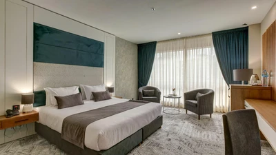 Khursheed-e-Hashtom Rauf Kowsar Hotel