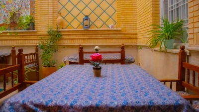 Gol Afra Hotel