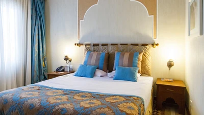 Parsian Safaiyeh Hotel