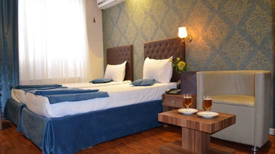 Javaheri Hotel