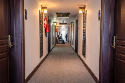 Gostaresh Hotel