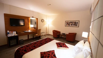 Elysee Hotel