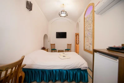 Baba Afzal Hotel