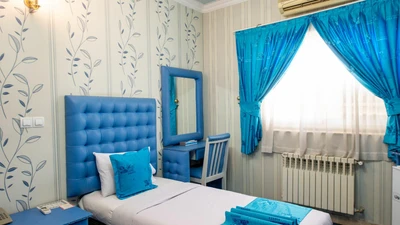 Parseh Hotel