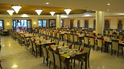 Parsian Safaiyeh Hotel