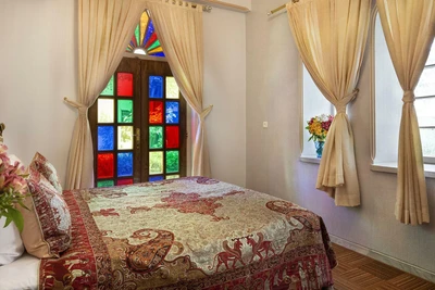 Parsian Safaiyeh Hotel
