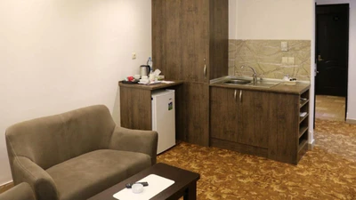 Abrishami Hotel