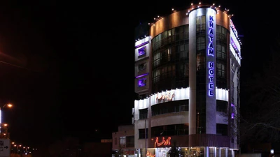 Khatam Hotel