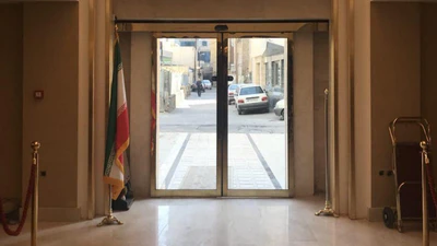 Sadra Hotel