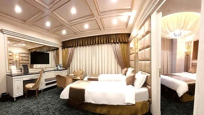 Rose Darvishi Hotel