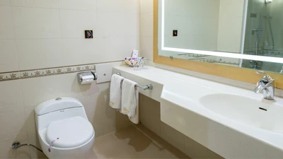 Shiraz Grand Hotel
