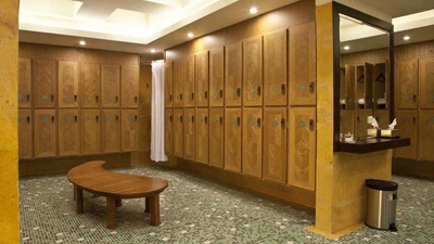 Shiraz Grand Hotel