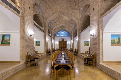 Karvanica Hotel