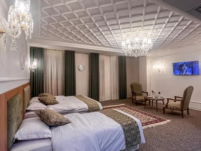 Habib Khan Hotel
