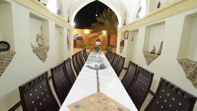 Sarabi Traditional Hotel