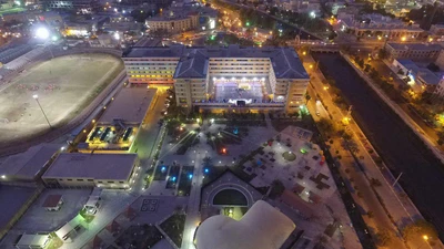 Hormoz Hotel