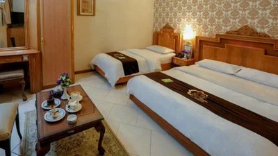 Zohreh Hotel