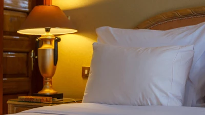 Parsian Esteghlal Hotel