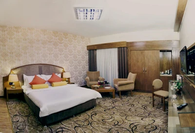 Pardisan Hotel