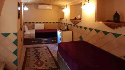 Sepehri Hotel