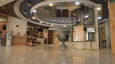 Sepahan Hotel